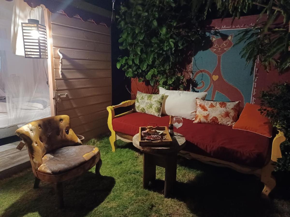La Cabane D'Artiste Cul de Sac 外观 照片