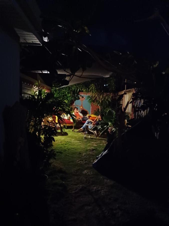 La Cabane D'Artiste Cul de Sac 外观 照片